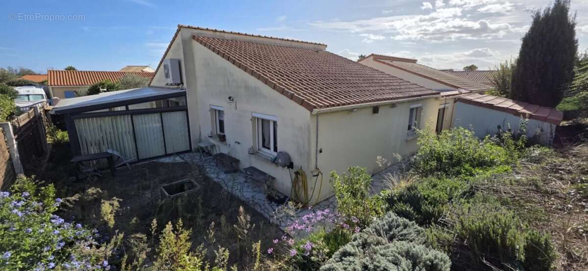 Maison à CANET-EN-ROUSSILLON