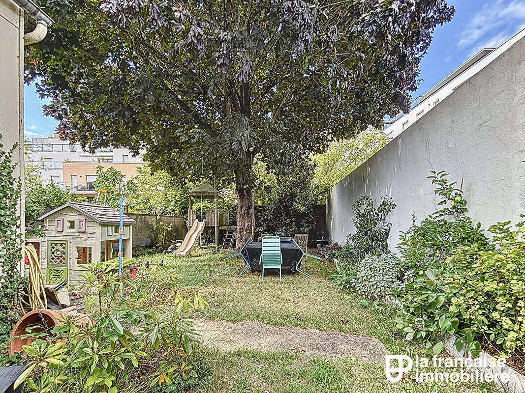 Appartement T6 avec jardin privatif - Rue de Fougères - photo 8
