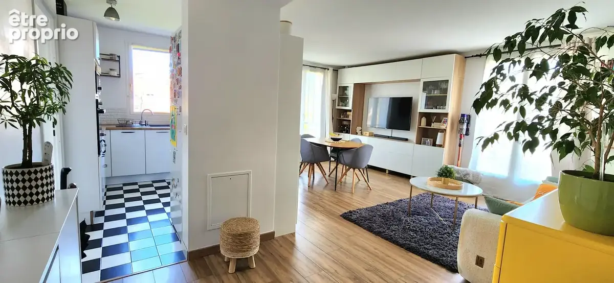 Appartement à SAINT-GRATIEN