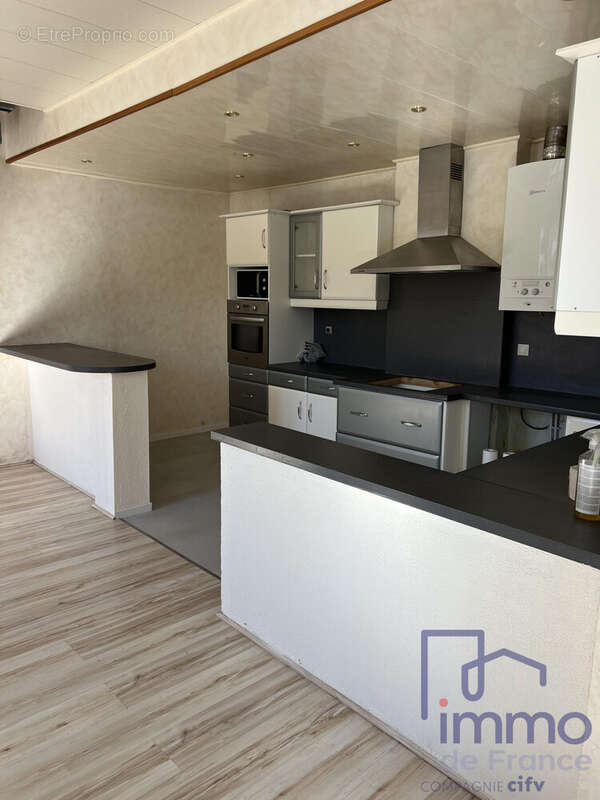 Appartement à LA RICAMARIE