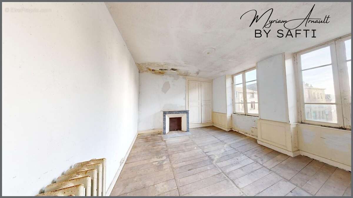 Maison 190 m² à Dun-Le-Palestel  - photo 9