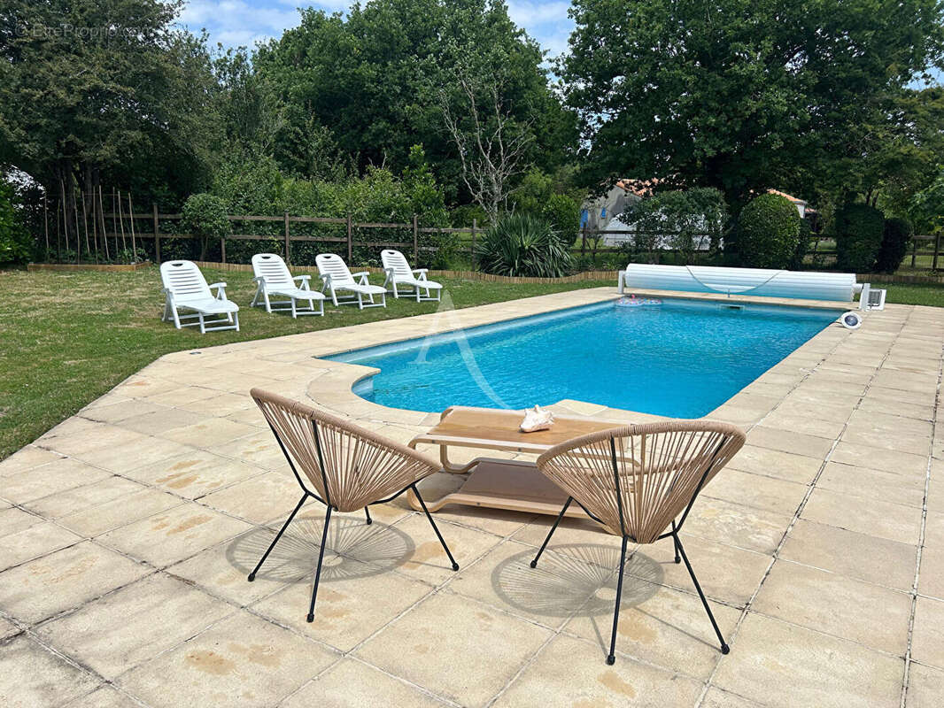 Maison à LA CHAPELLE-HERMIER