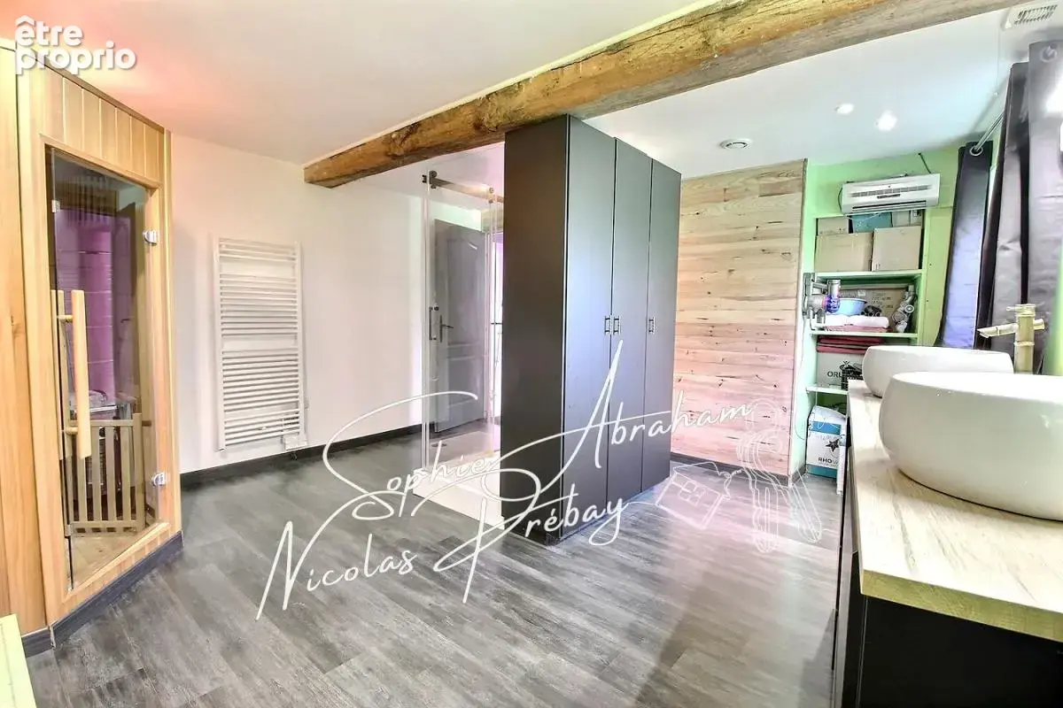 Maison en pierres avec dépendances et terrain - photo 6