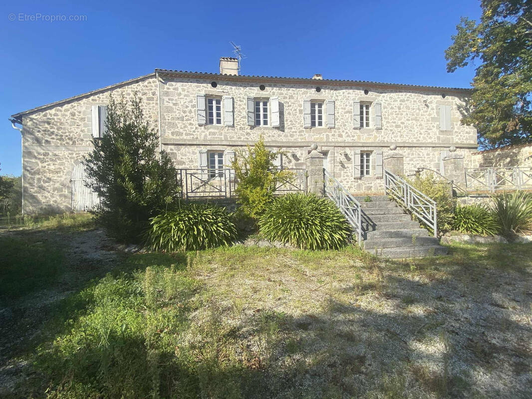 Maison à CALIGNAC