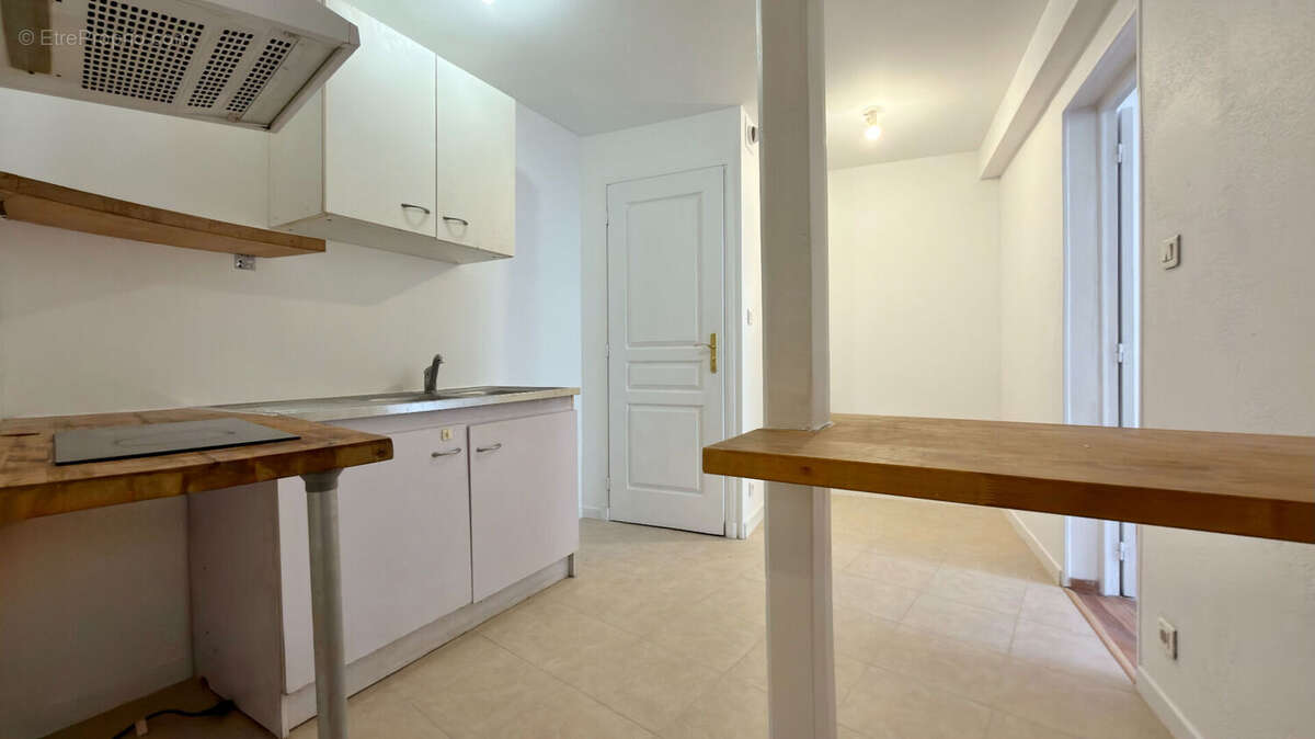 Appartement à CORBEIL-ESSONNES