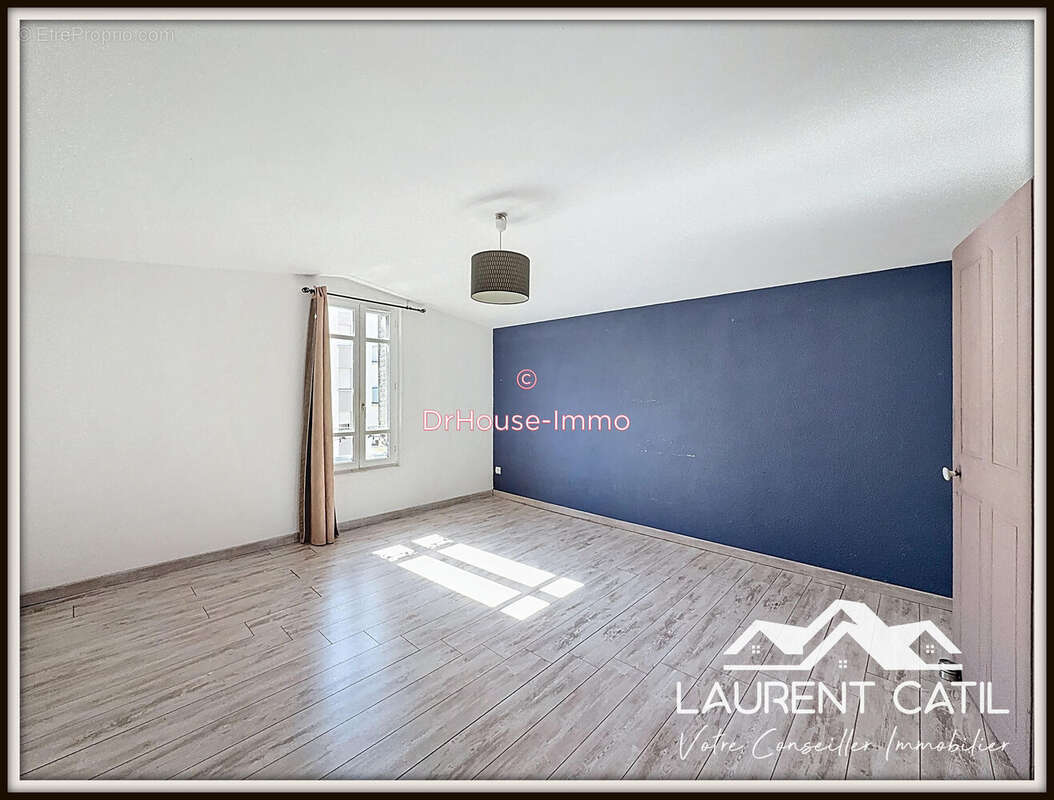 Appartement à ROMANS-SUR-ISERE