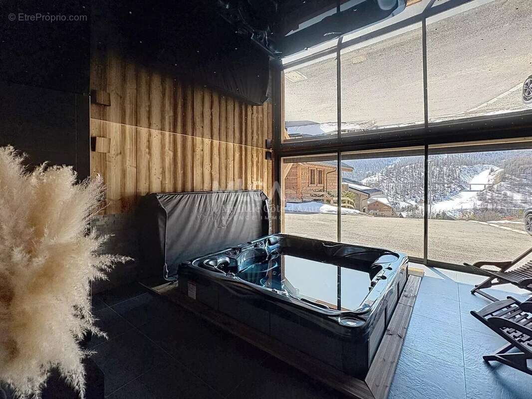 Maison à SAINT-ETIENNE-DE-TINEE