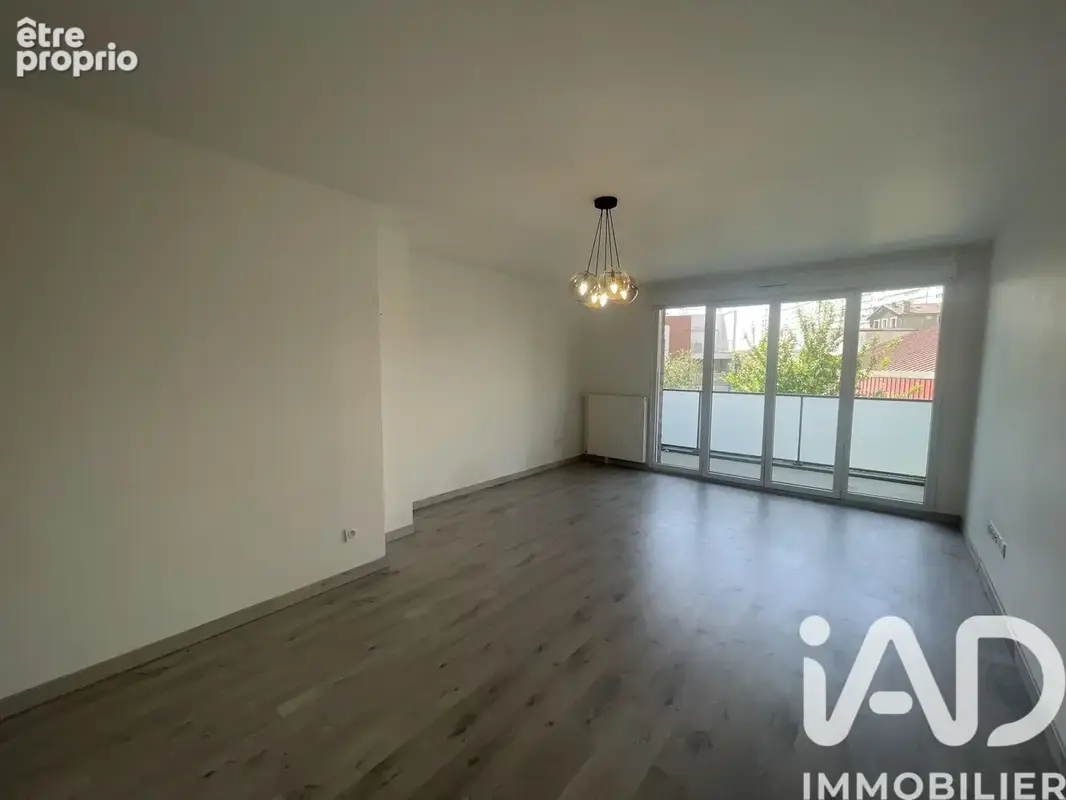 Photo 1 - Appartement à GENNEVILLIERS