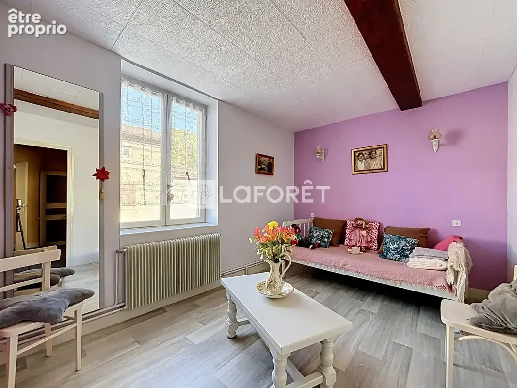 Demeure FAMILIALE à vendre au coeur du village - 7 pièce(s) 265 m2 - photo 12