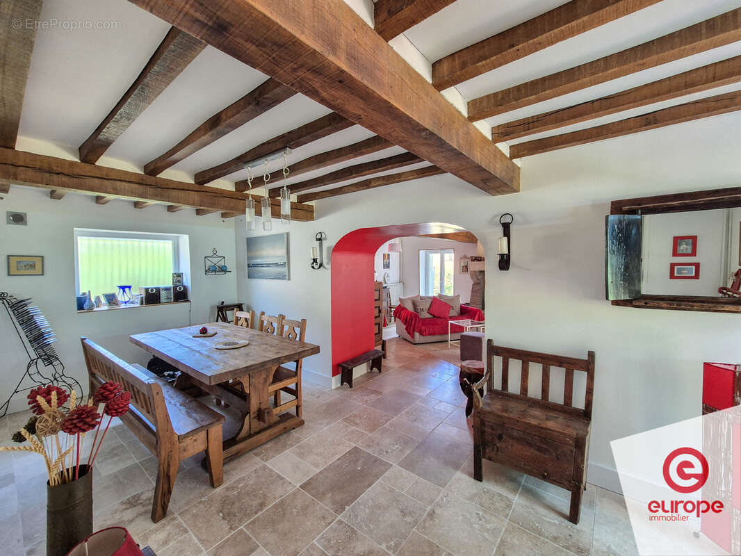 Maison 6 pièces de 149m2 avec jardin à Nuars - photo 4