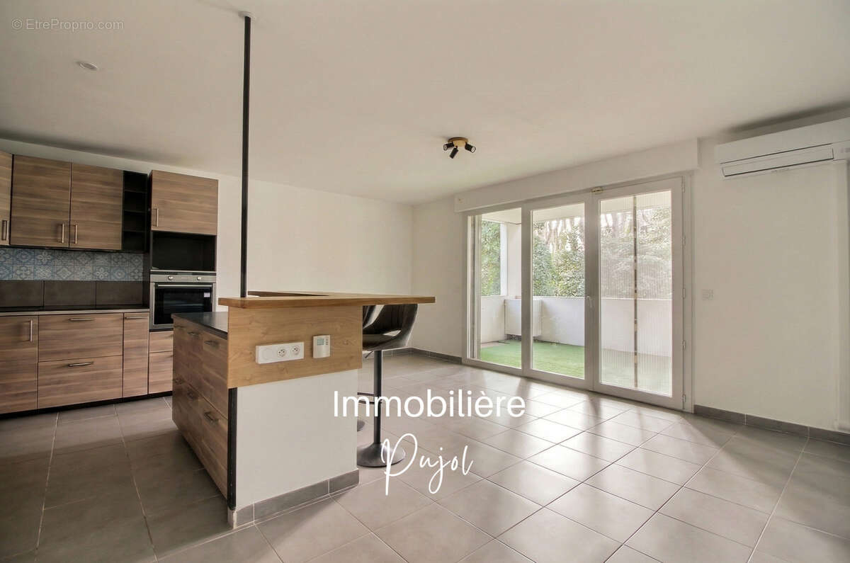 Appartement à MARSEILLE-10E