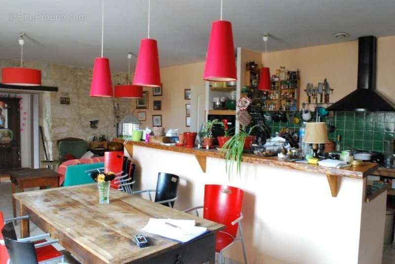 Appartement à CAHUZAC-SUR-VERE