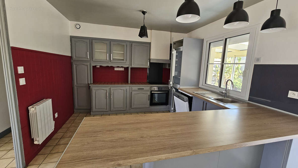 Maison à BLANQUEFORT