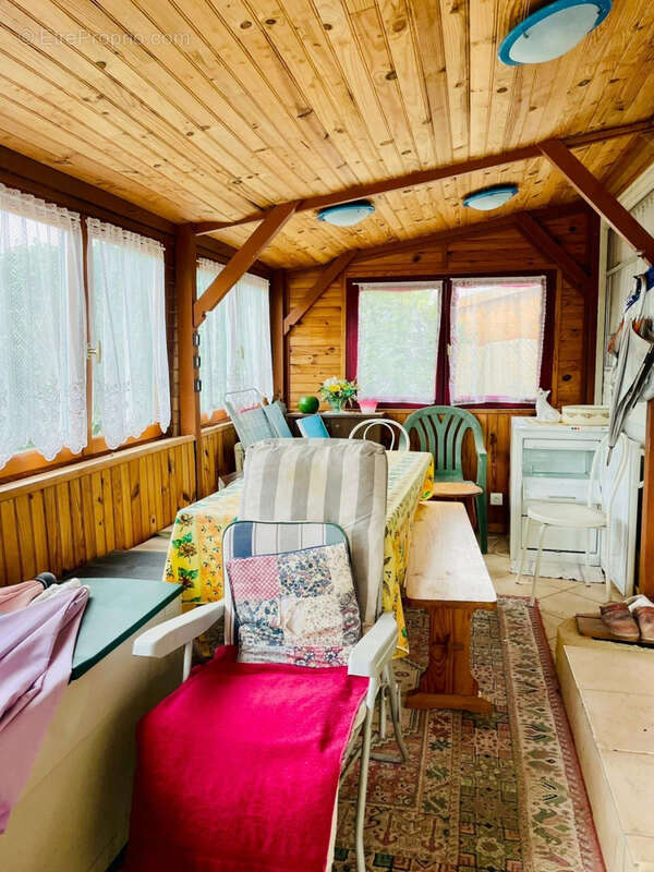 Maison à LE CHATELET-EN-BRIE