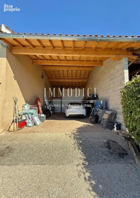 Maison de caractère rénovée avec piscine à Genouilleux. - photo 20
