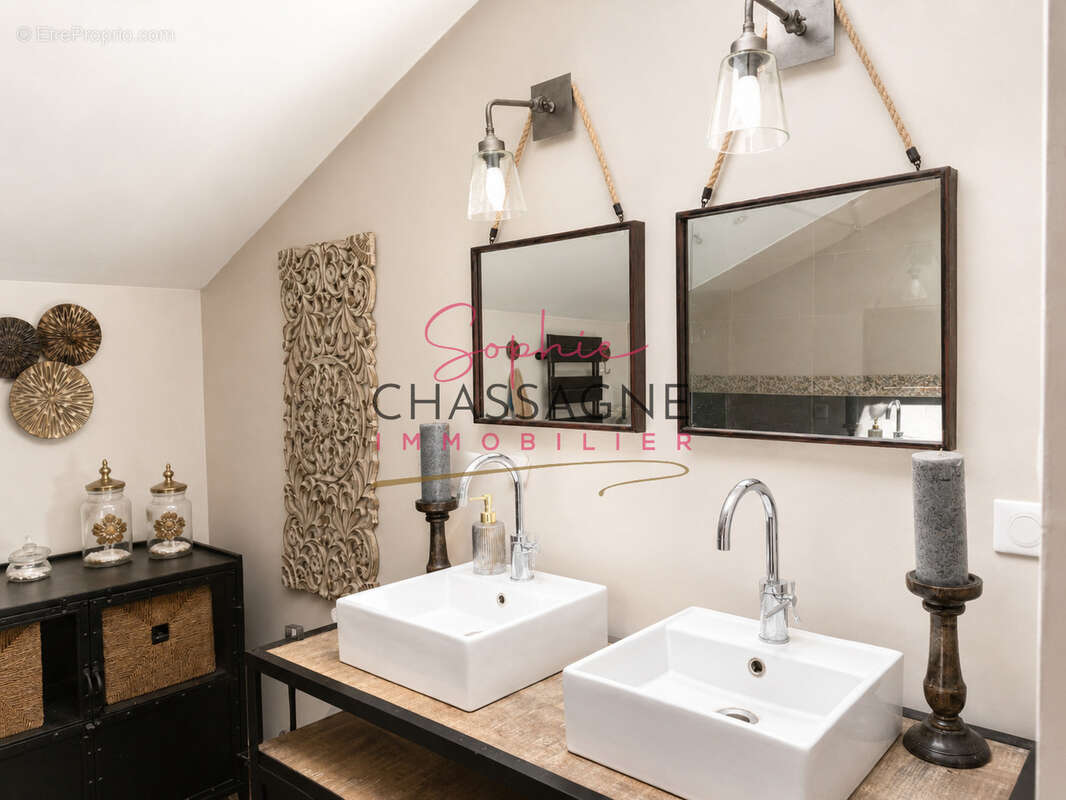 A 15 min de St Emilion, maison en pierre de 260 m2 avec 5 chambres ... - photo 24