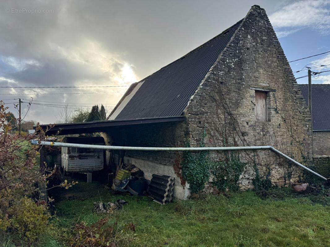 Maison à LANDEVANT