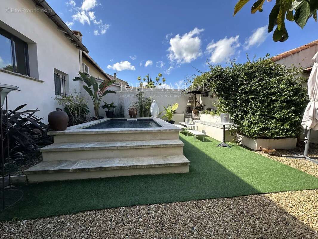 Maison à EYGALIERES