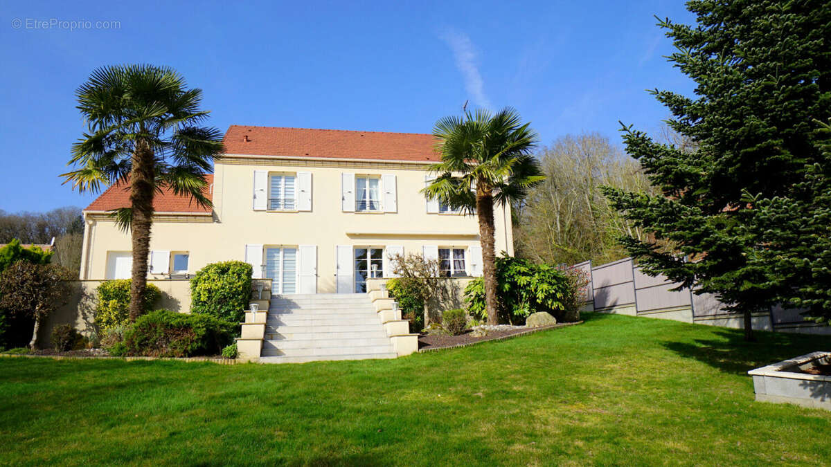 Maison à JAMBVILLE