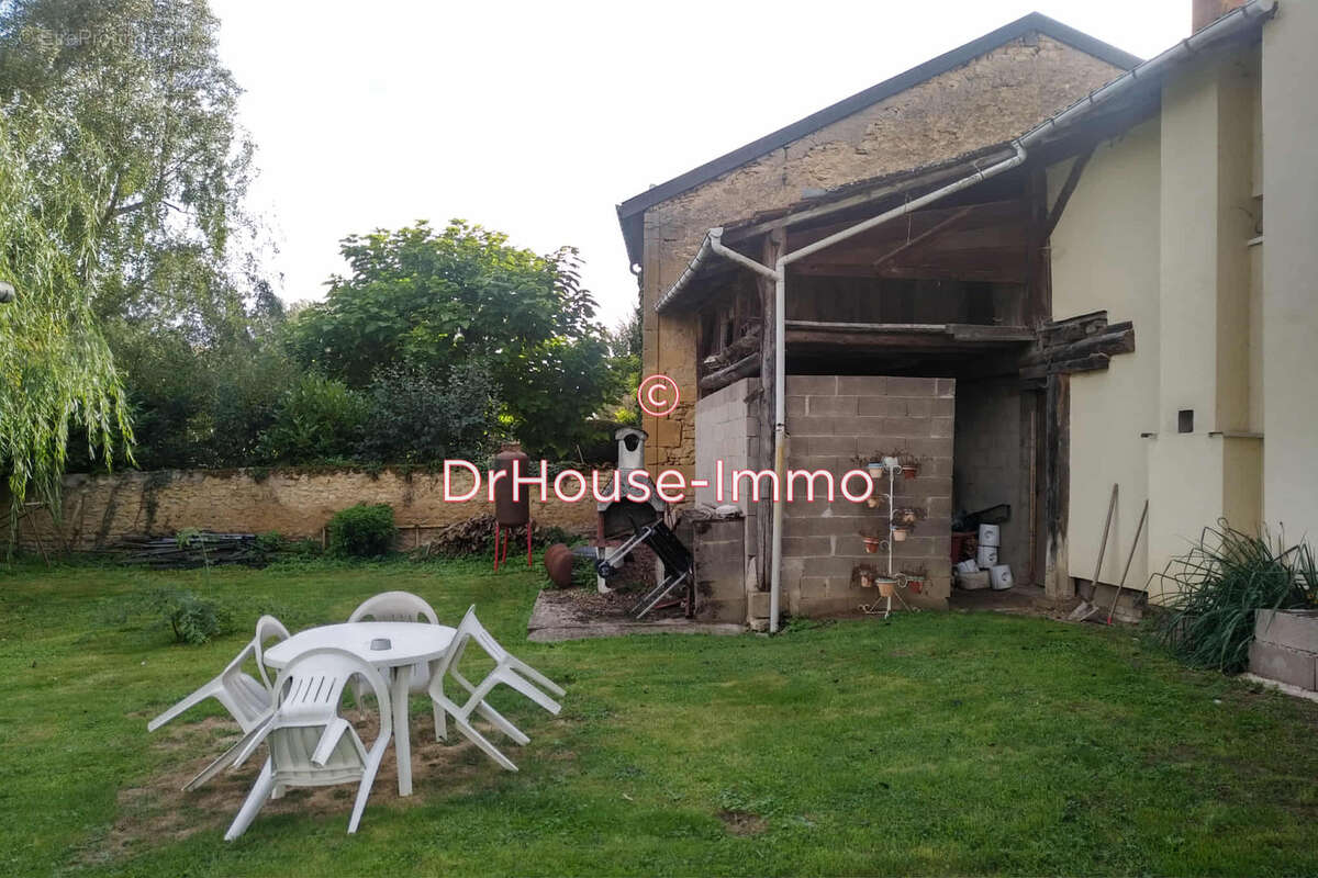 Maison à CONFLANS-EN-JARNISY