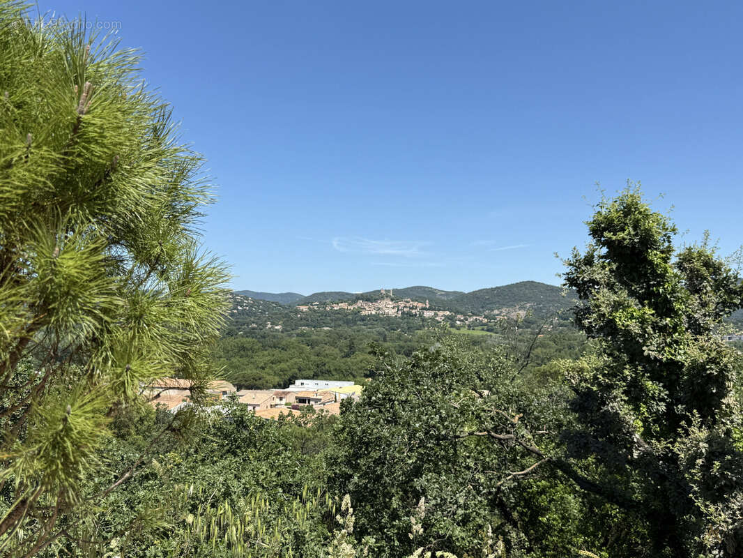 COUP DE C?UR - T3 LUMINEUX AVEC TERRASSE - GOLFE DE SAINT-TROPEZ 4 - Appartement à COGOLIN