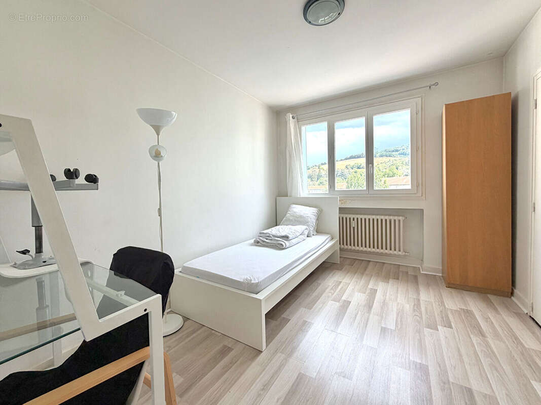 T4 Lumineux - 3 chambres & 2 balcons - photo 4