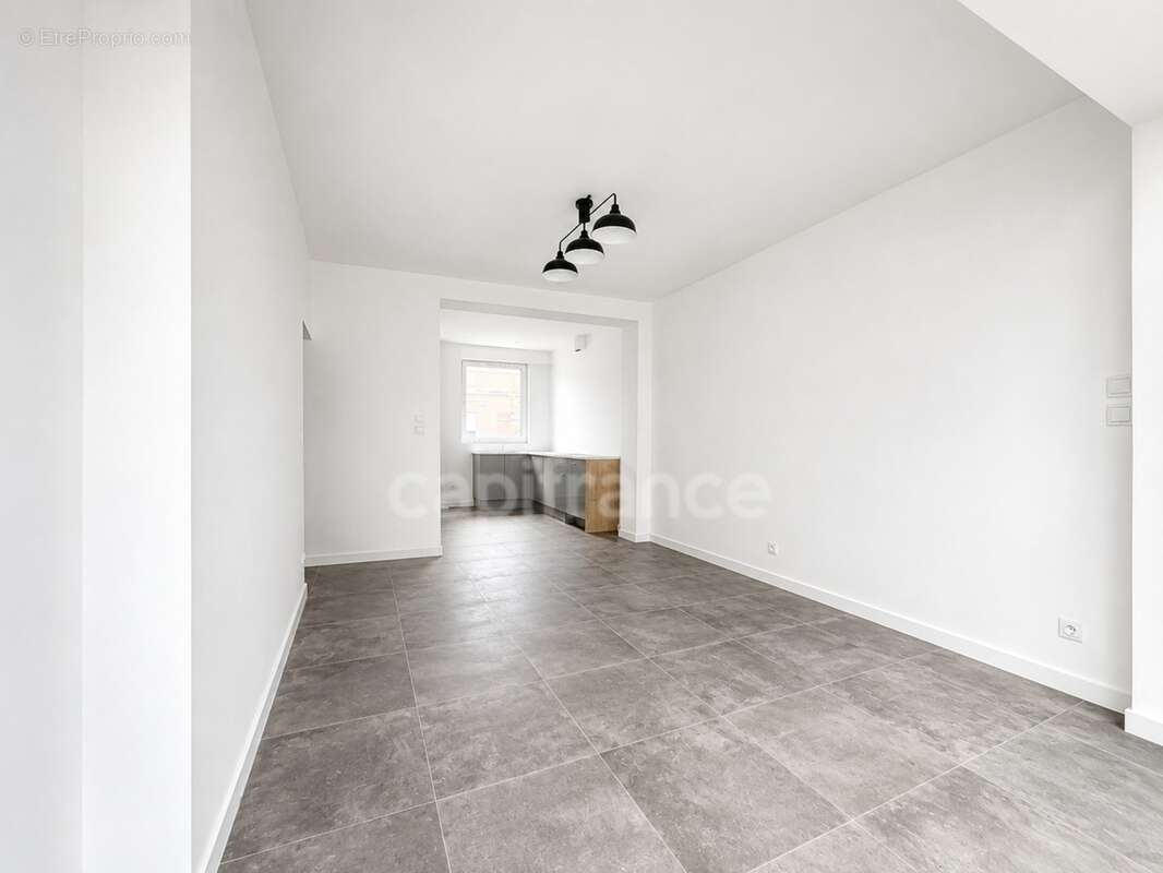 Tourcoing – Maison coup de cœur rénovée avec jardin et 3 chambres - photo 5