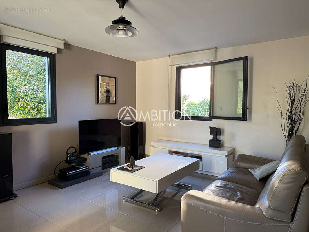 Appartement 3 pièces avec garage, place de parking et terrasse au pied des plages. - photo 13