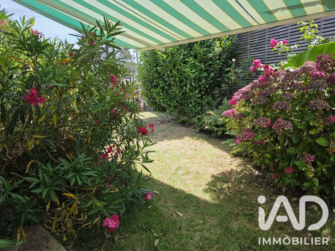 Maison 192 m² à Barbechat  - photo 2