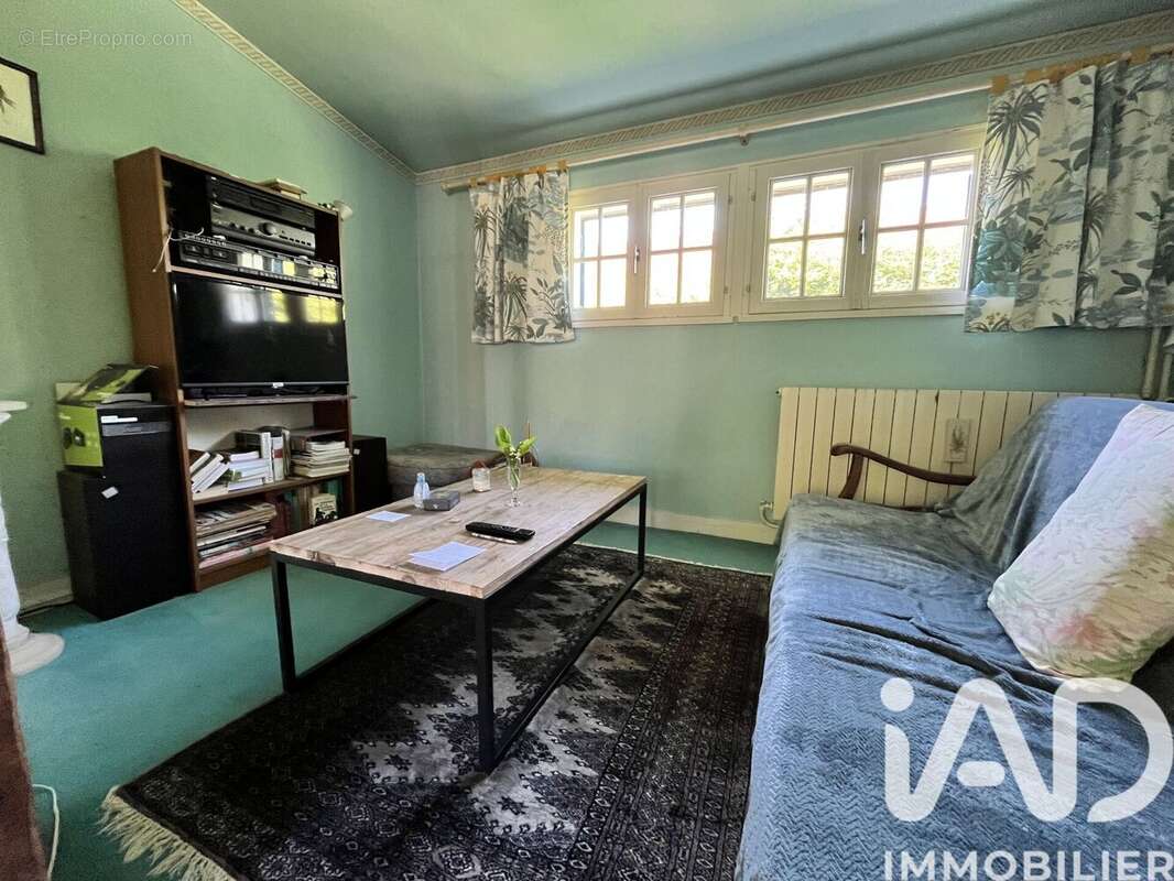 Photo 6 - Maison à MONTSUZAIN