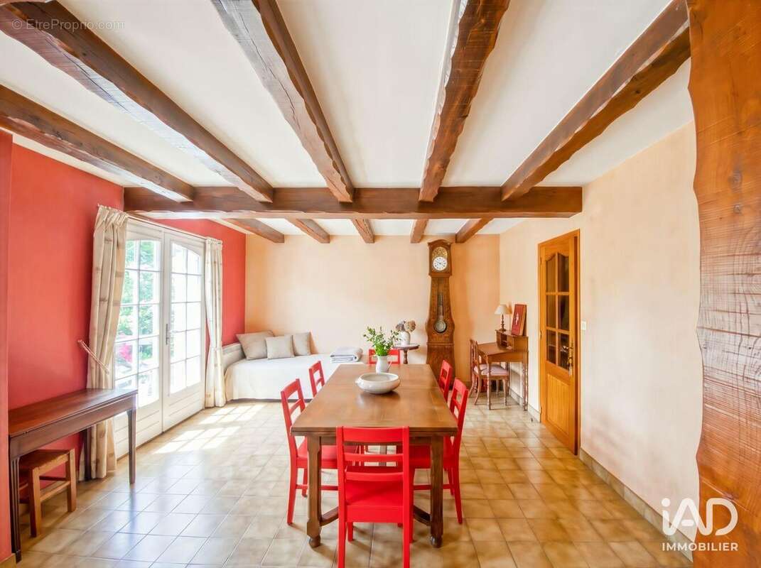 Maison 164 m² à Baud  - photo 4