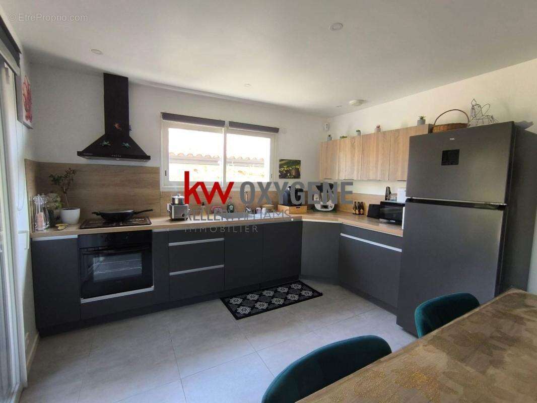 Appartement à TRESSERRE