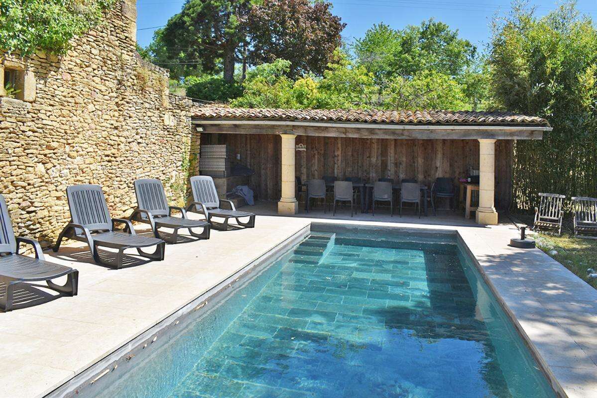 Propriété de gîtes Coly Saint Amand 18 pièce(s) 403 m2 - photo 8