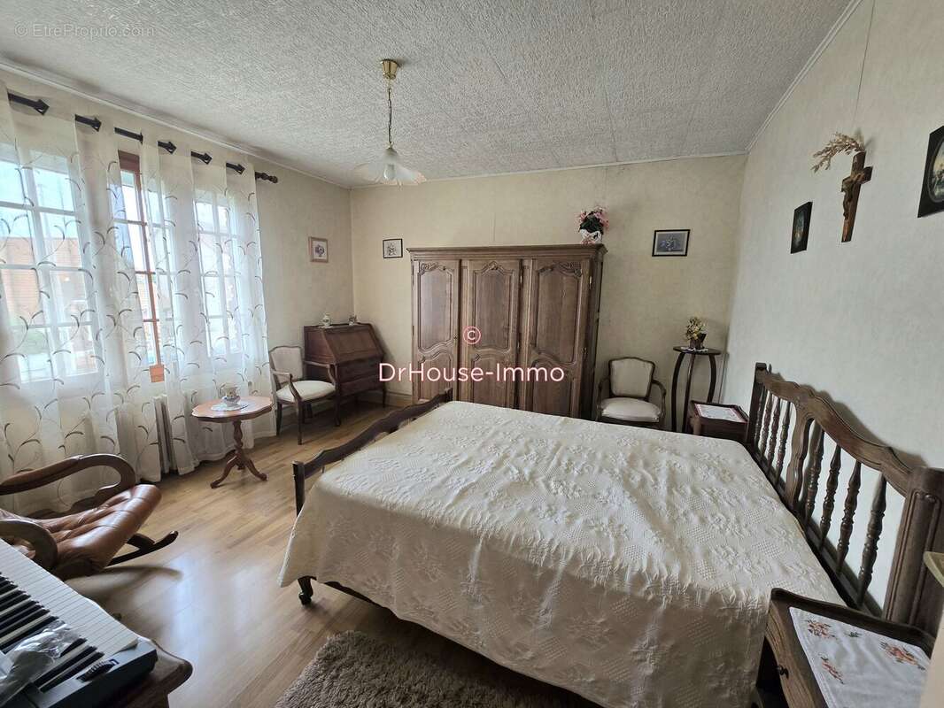 Maison à BELLEVILLE-SUR-MER