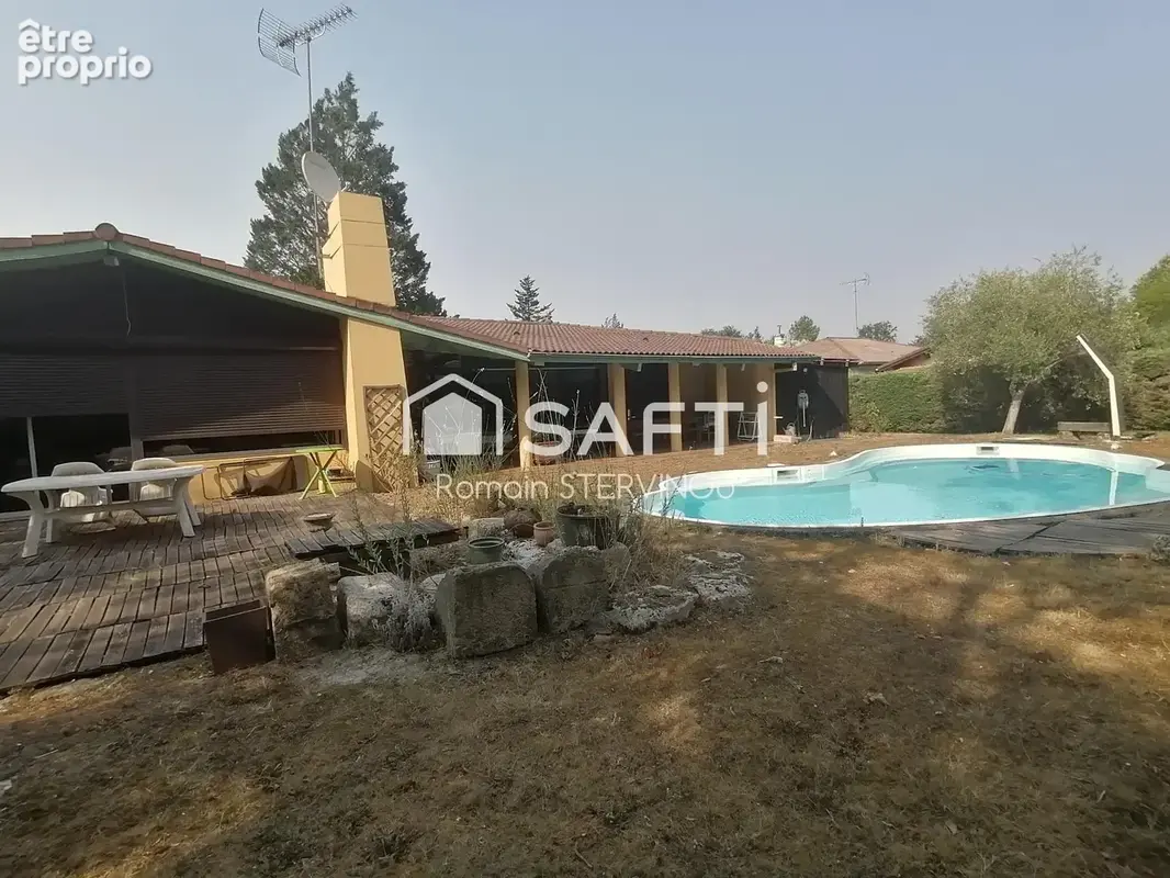 Photo 1 - Maison à LUXEY
