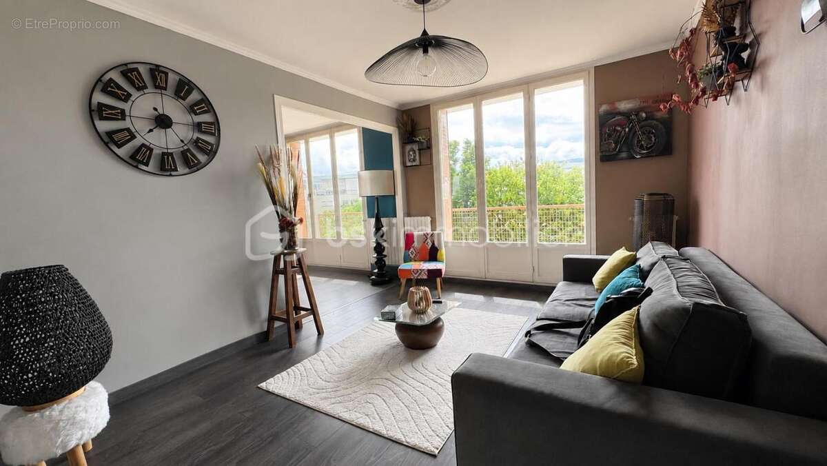 Appartement à ECHIROLLES