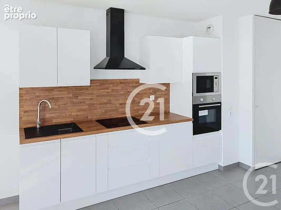 Appartement 2 pièces 45 m² à vendre à Saint-Cyprien (66750) - photo 2