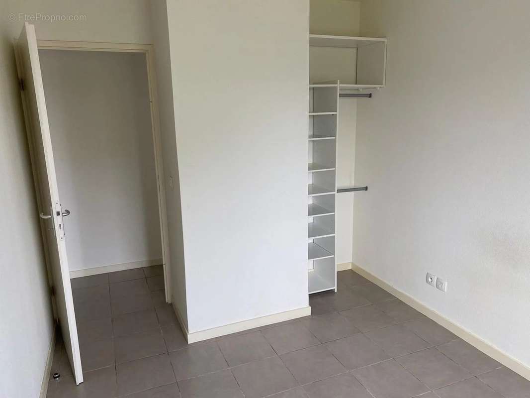 Appartement à VILLENAVE-D'ORNON