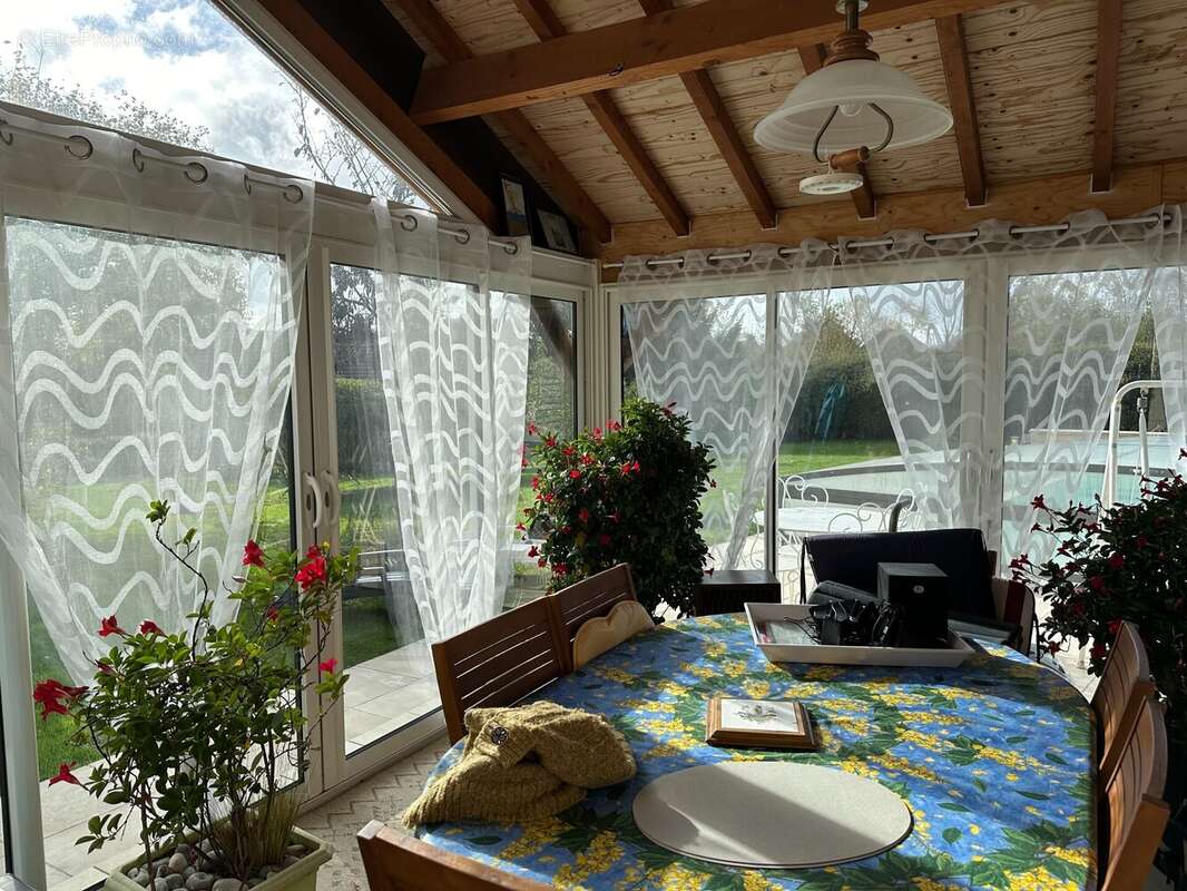 Maison à CHASSIGNOLLES