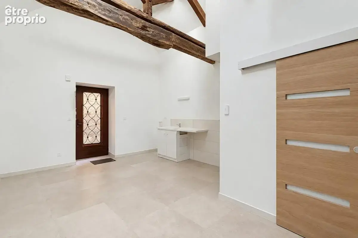 Appartement en hyper centre de Segré dans une rue calme - photo 3