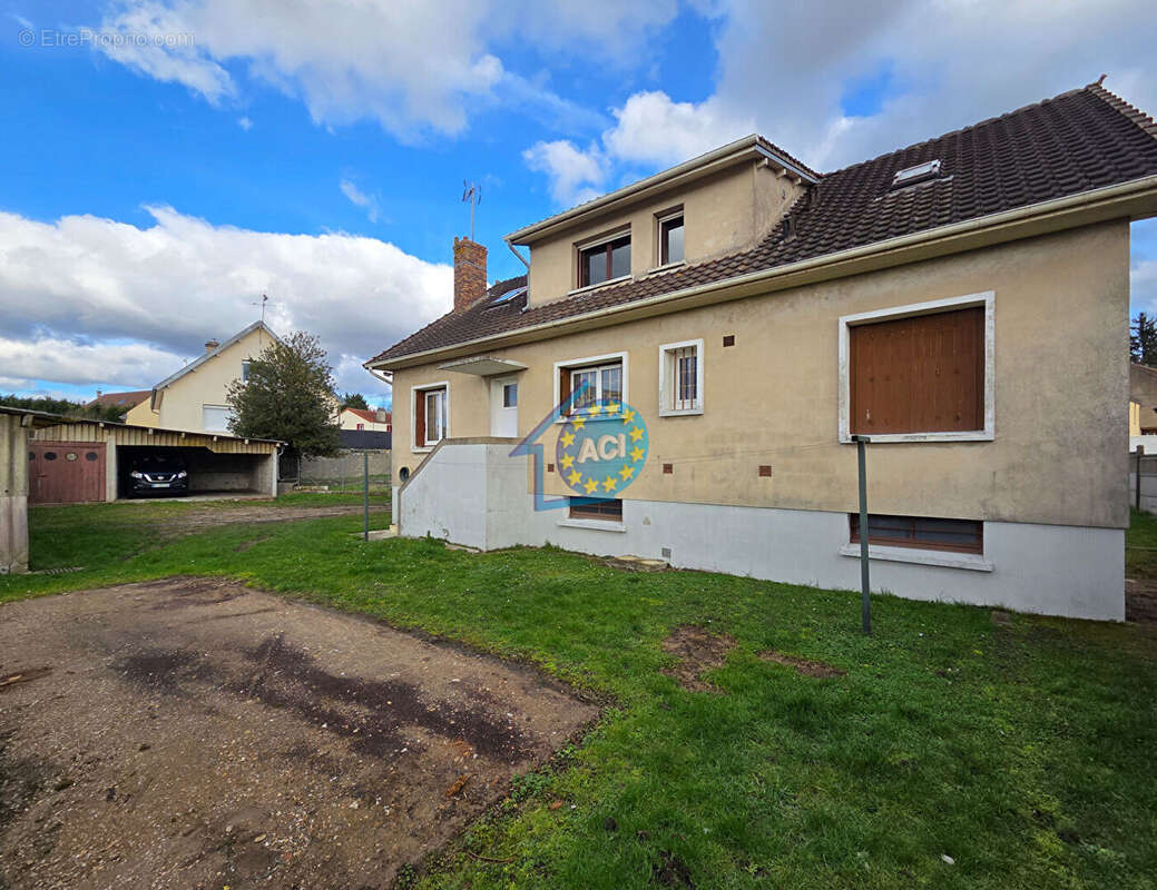 Maison à BREUIL-BOIS-ROBERT