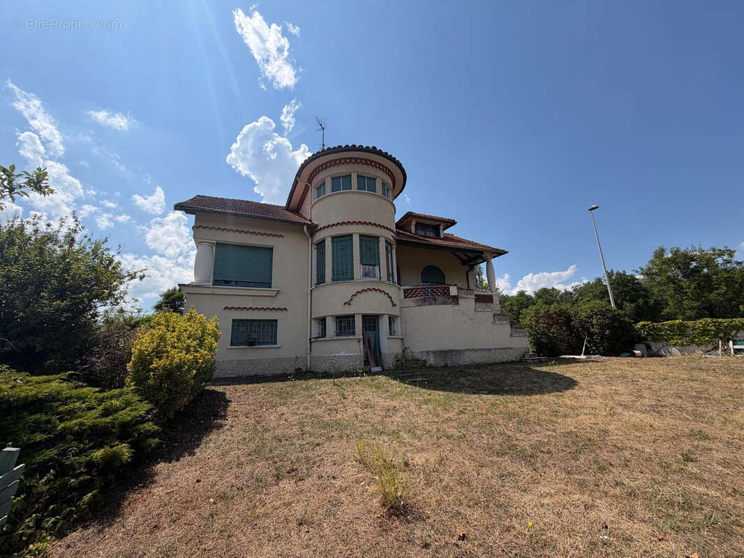Maison riorges 210 m2 - photo 3