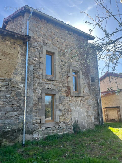 Maison à VERTOLAYE