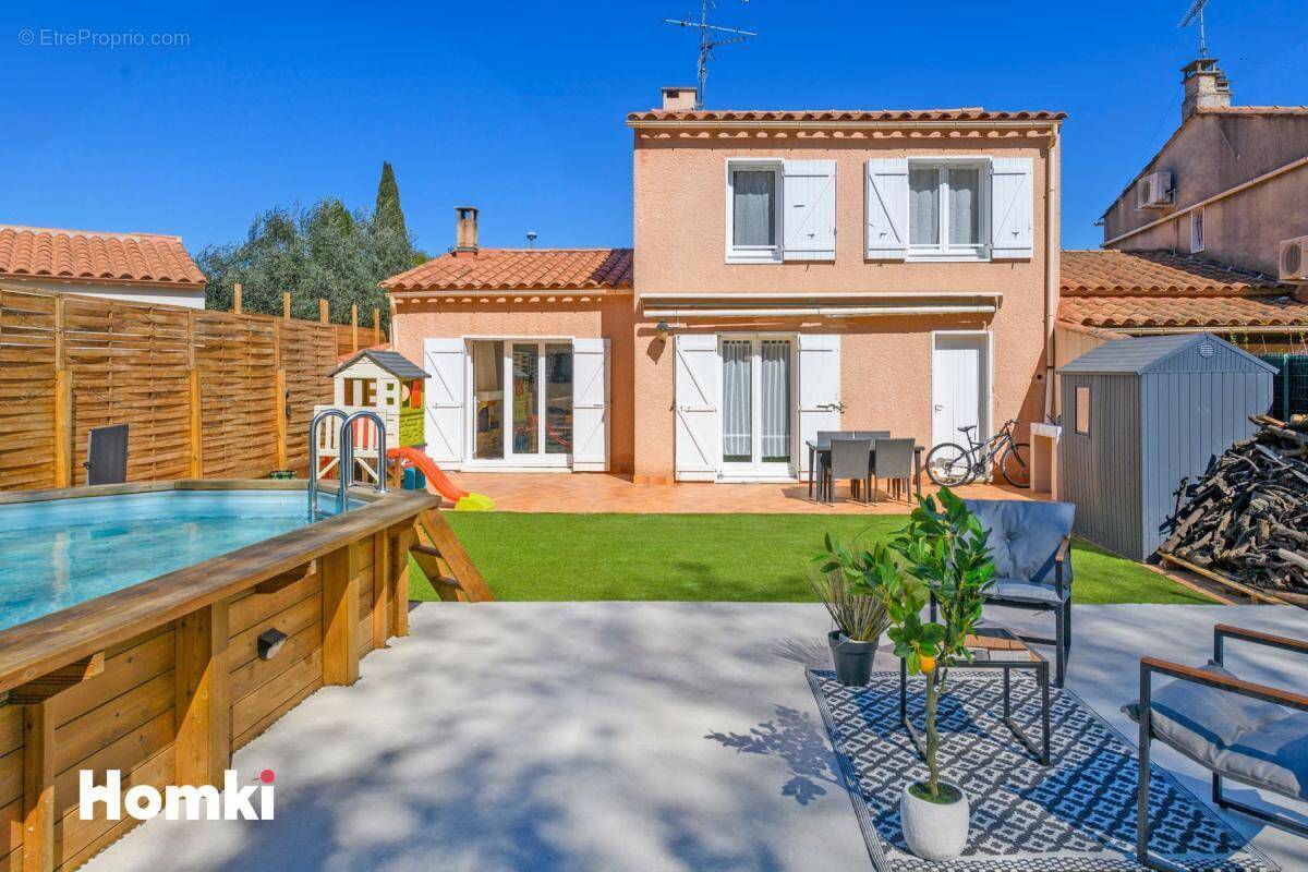 Maison à NIMES
