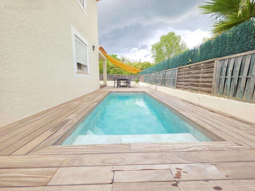 Maison à LAVERUNE