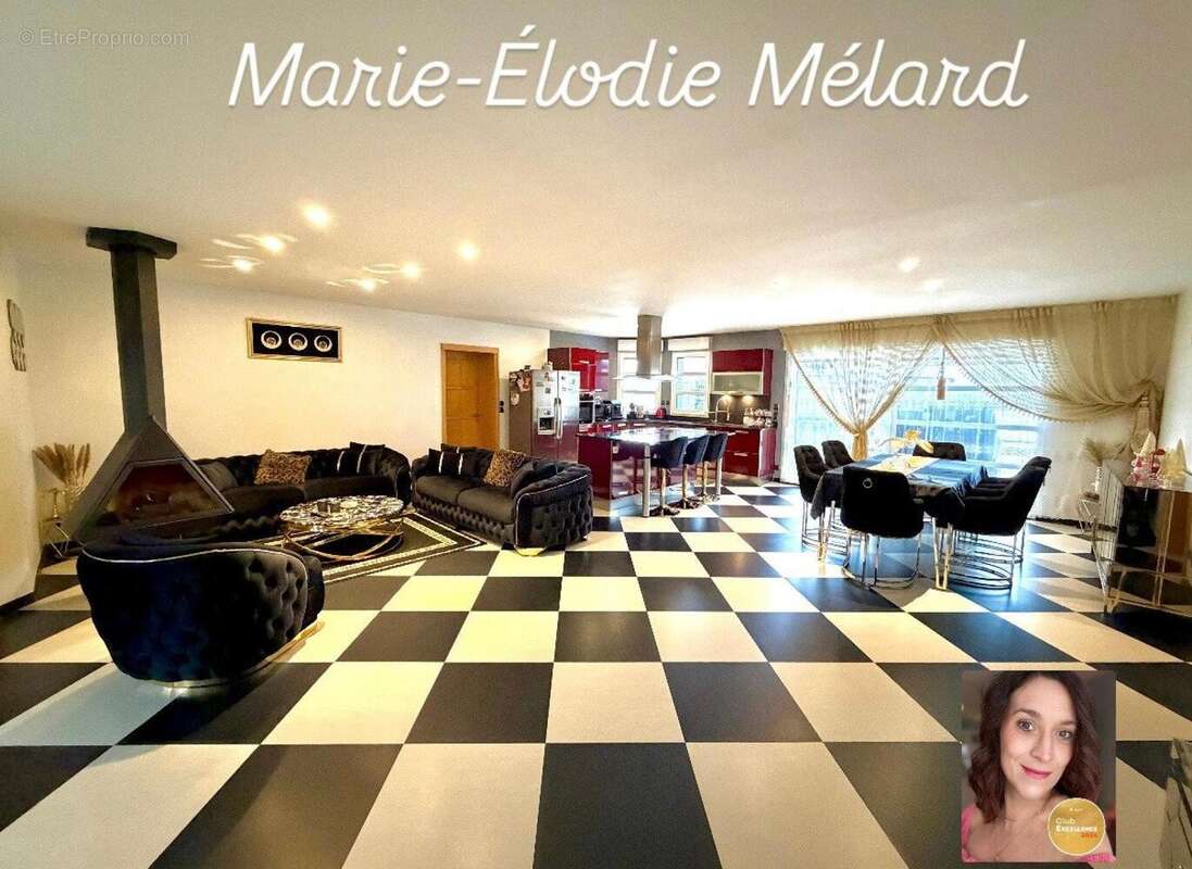 Maison 156 m² à Cons-La-Grandville  - photo 8