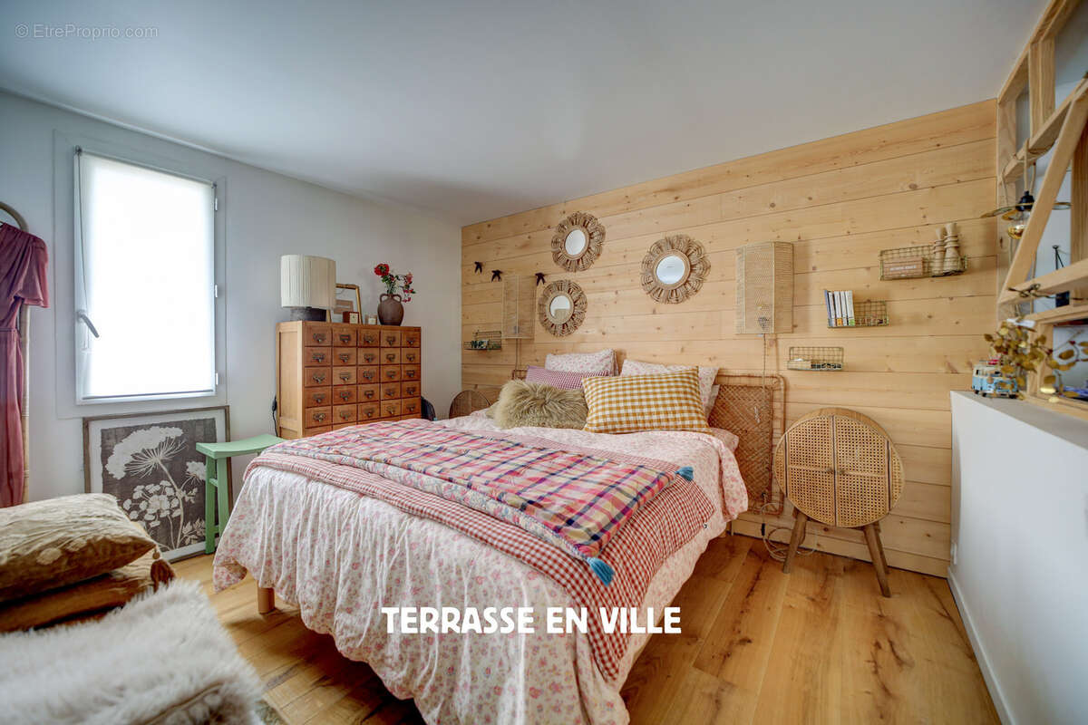 Appartement à SAINT-CYR-SUR-MER