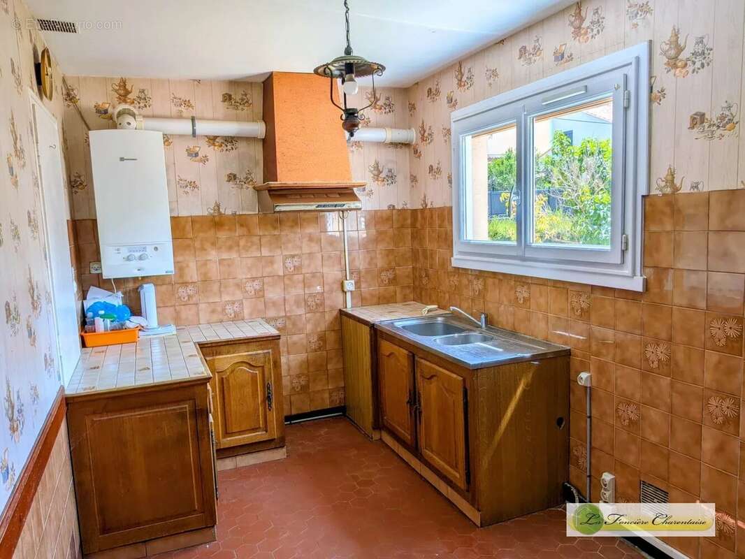Maison à L'ISLE-D'ESPAGNAC