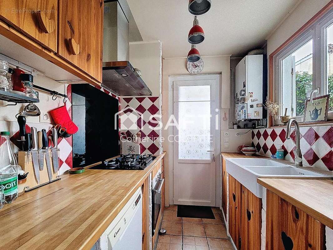 Photo 2 - Maison à ILLATS