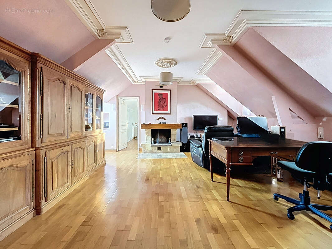 Maison à CERISY-LA-FORET